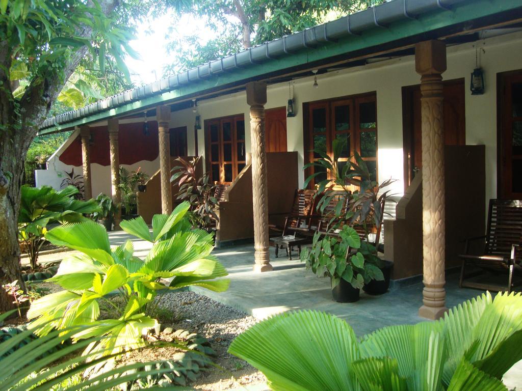 The Nature Park Villa Sigiriya Esterno foto