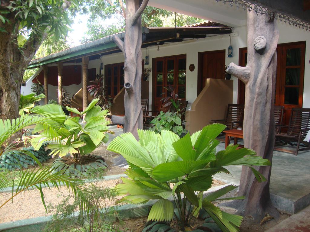 The Nature Park Villa Sigiriya Esterno foto