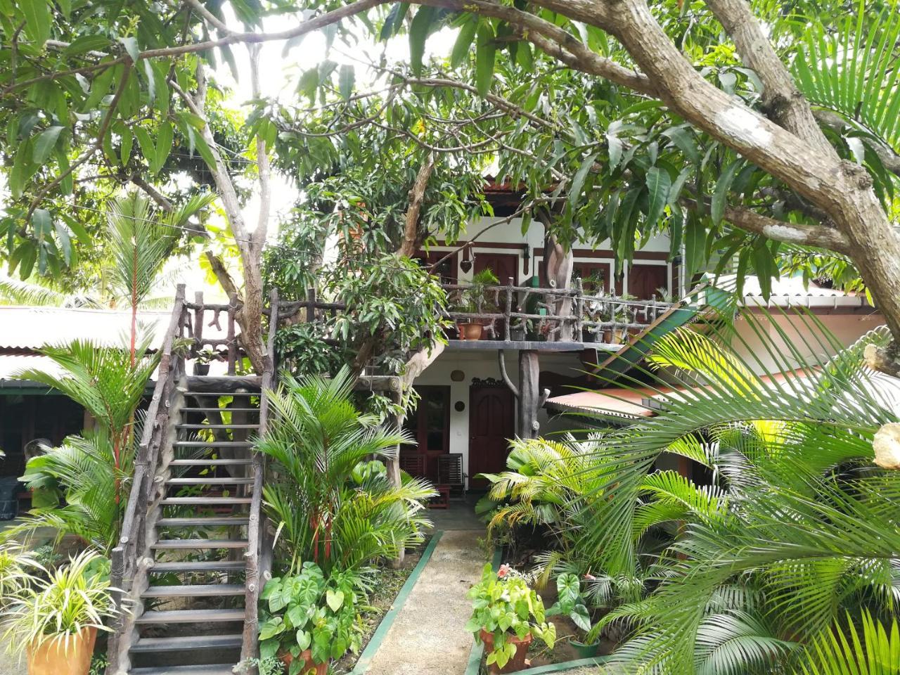 The Nature Park Villa Sigiriya Esterno foto